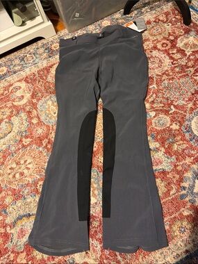 Kerrits Gray Ribbed Bootcut Riding leggings with Black Knee Patches